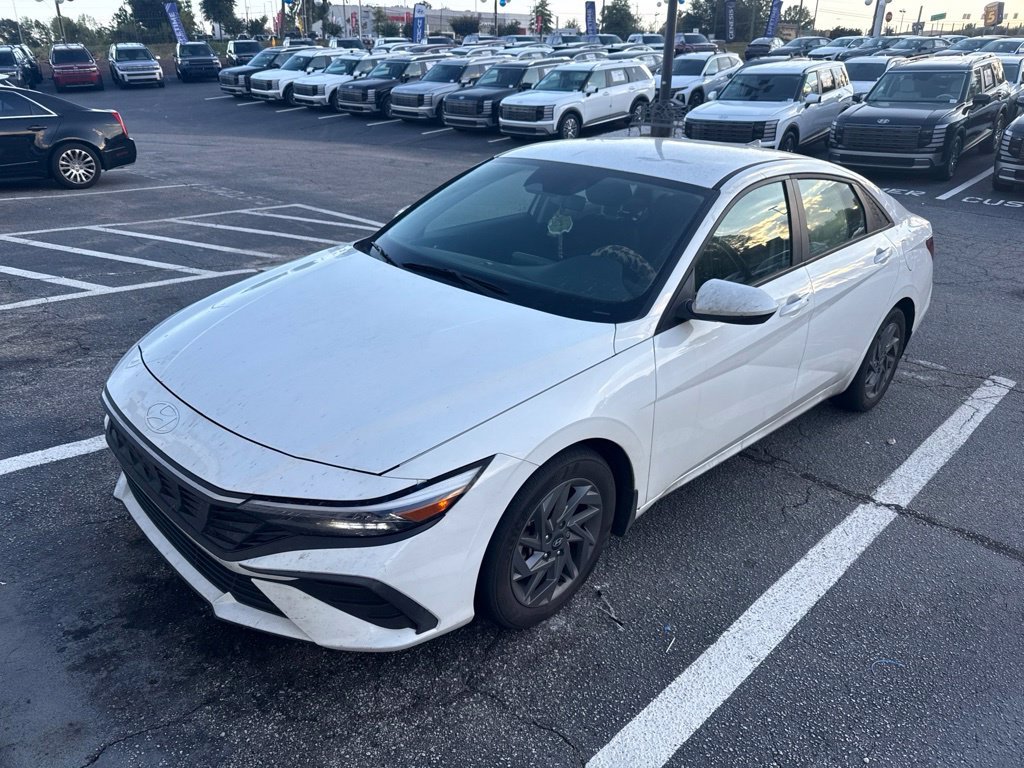 2024 Hyundai Elantra