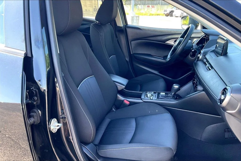 Used 2019 Black Mazda Sport image 7