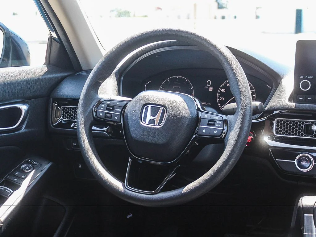Certified Used 2025 Blue Lagoon Pearl Honda LX image 16