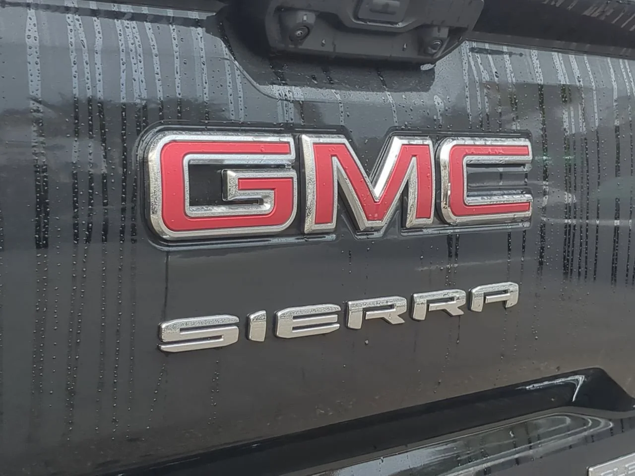 New 2026 Onyx Black GMC Elevation image 31
