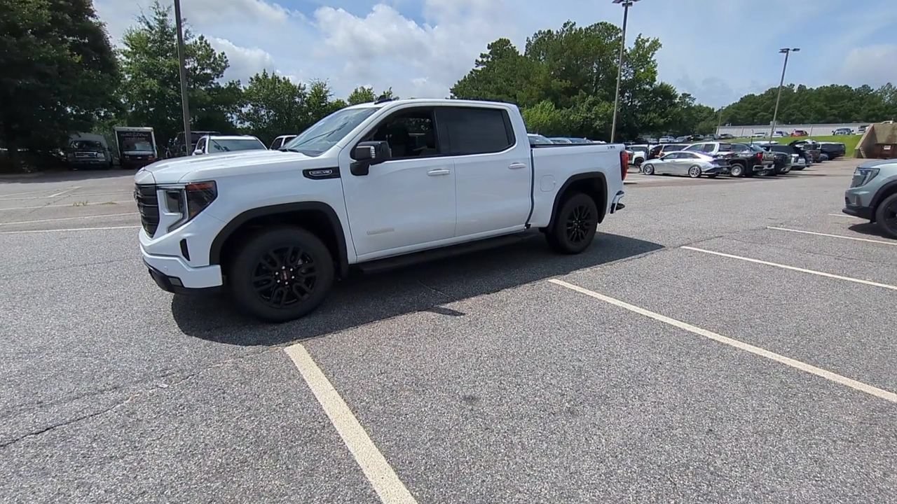 New 2026 Summit White GMC Elevation image 4