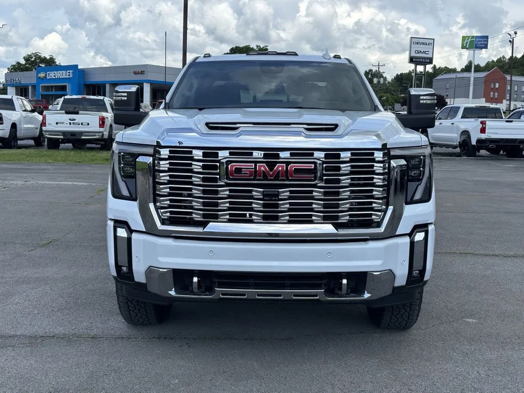 New 2026 Glacier White Tricoat GMC Denali image 5