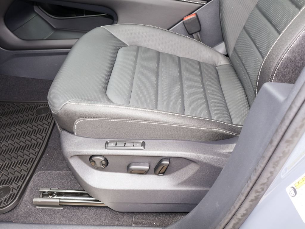 New 2026 Gray Volkswagen 2.0T SEL image 14