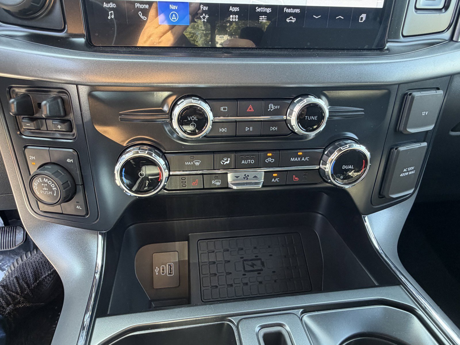 New 2026 Avalanche Ford XLT image 31
