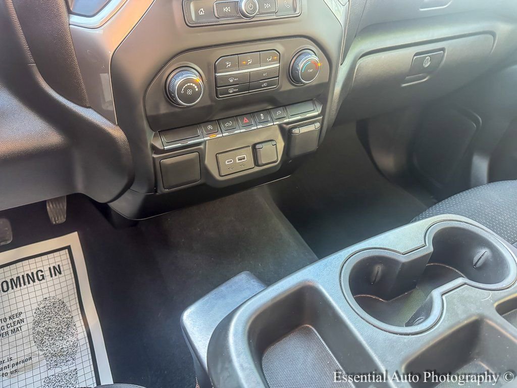 2021 CHEVROLET SILVERADO - Image 23