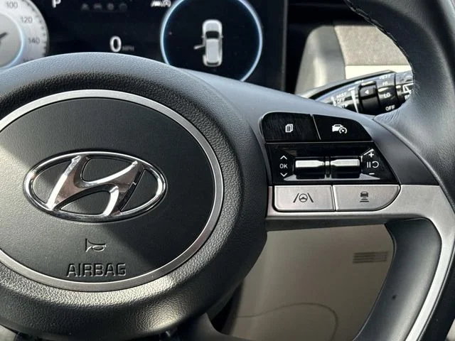 Used 2022 Gray Hyundai SEL image 23