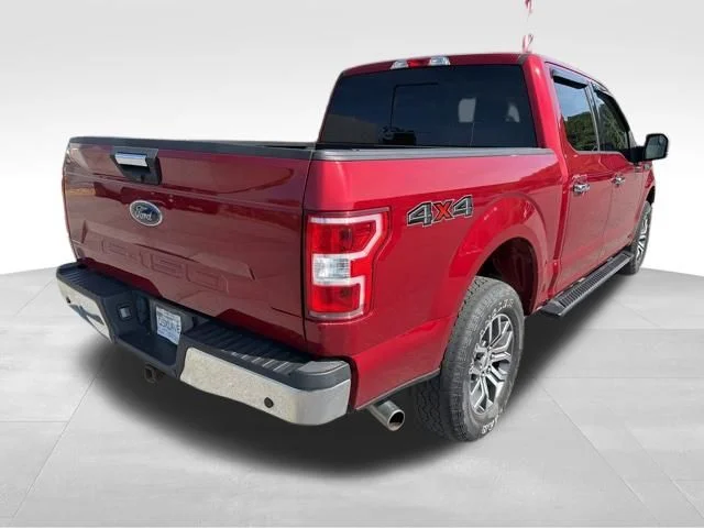 Used 2018 Red Ford XLT image 3
