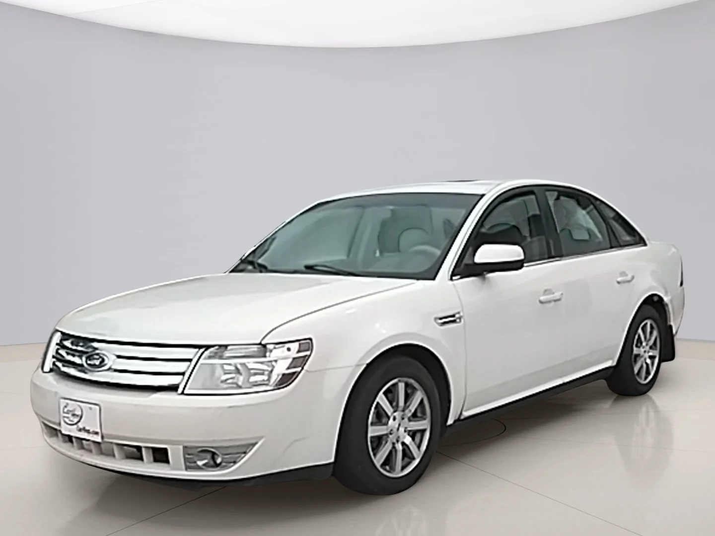 Used 2009 White Ford SEL image 1