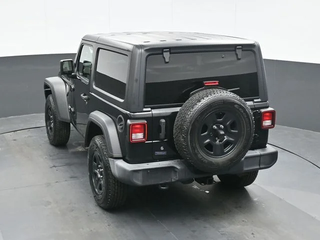 Used 2021 Black Jeep Sport image 10