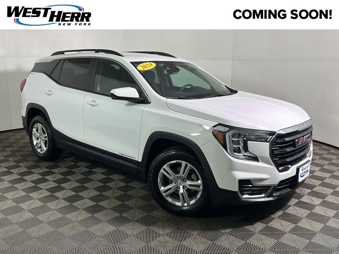 Used 2024 Summit White GMC SLE image 1