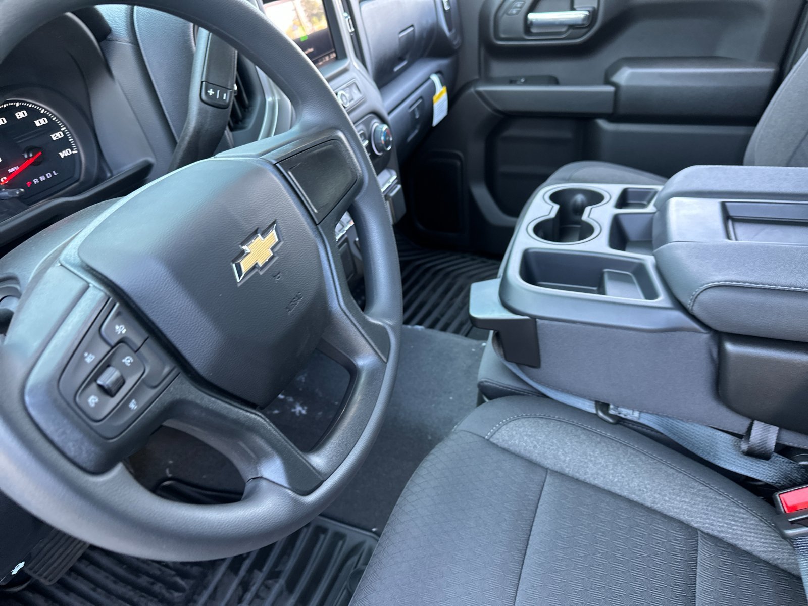 2026 Chevrolet Silverado 1500 Custom - Photo 8