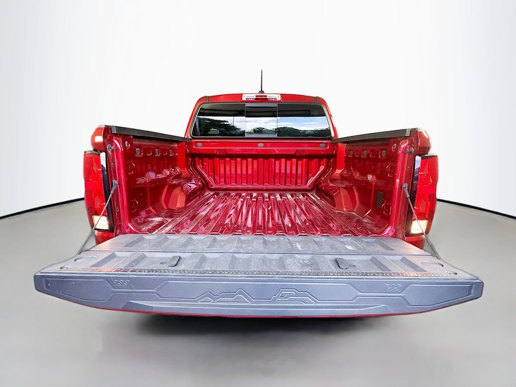 Used 2024 Radiant Red Chevrolet LT image 26