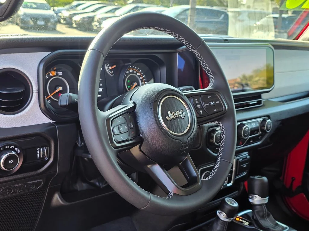 Used 2025 Red Jeep Sport S image 13