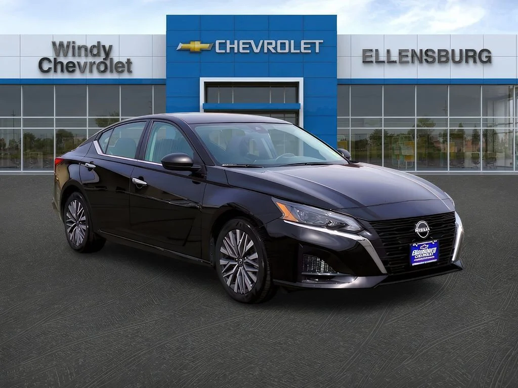 2025 Nissan Altima 2.5 SV's photo