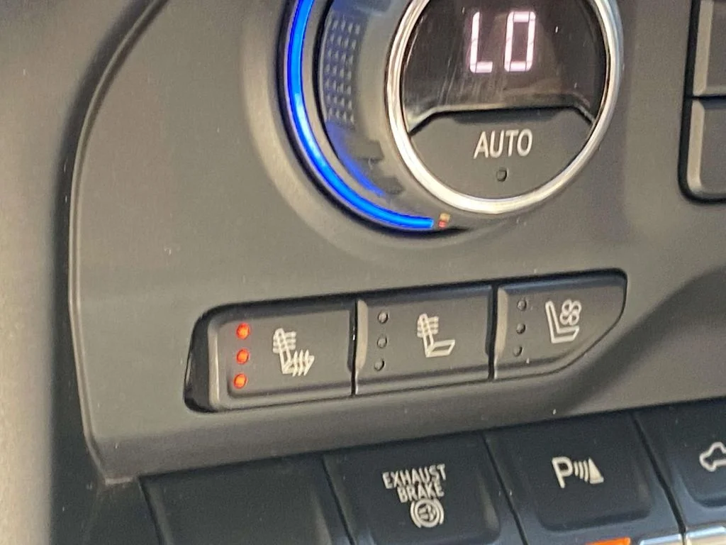 Used 2020 Brown Chevrolet High Country image 25
