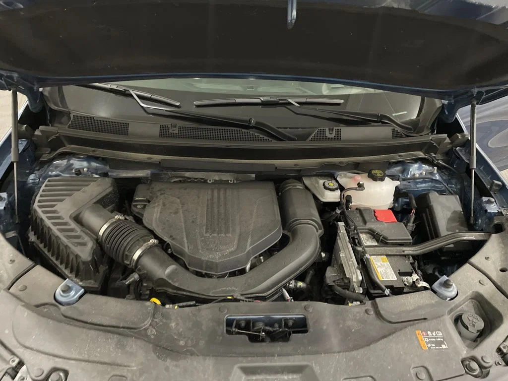 Used 2026 Lakeshore Blue Metallic Chevrolet LT image 30