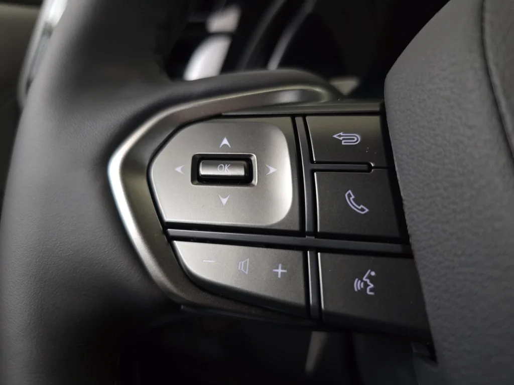 New 2026 Wind Chill Pearl Lexus AWD image 17