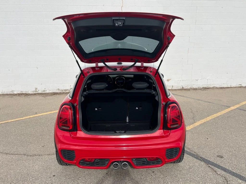Used 2021 Chili Pepper Red MINI  image 5