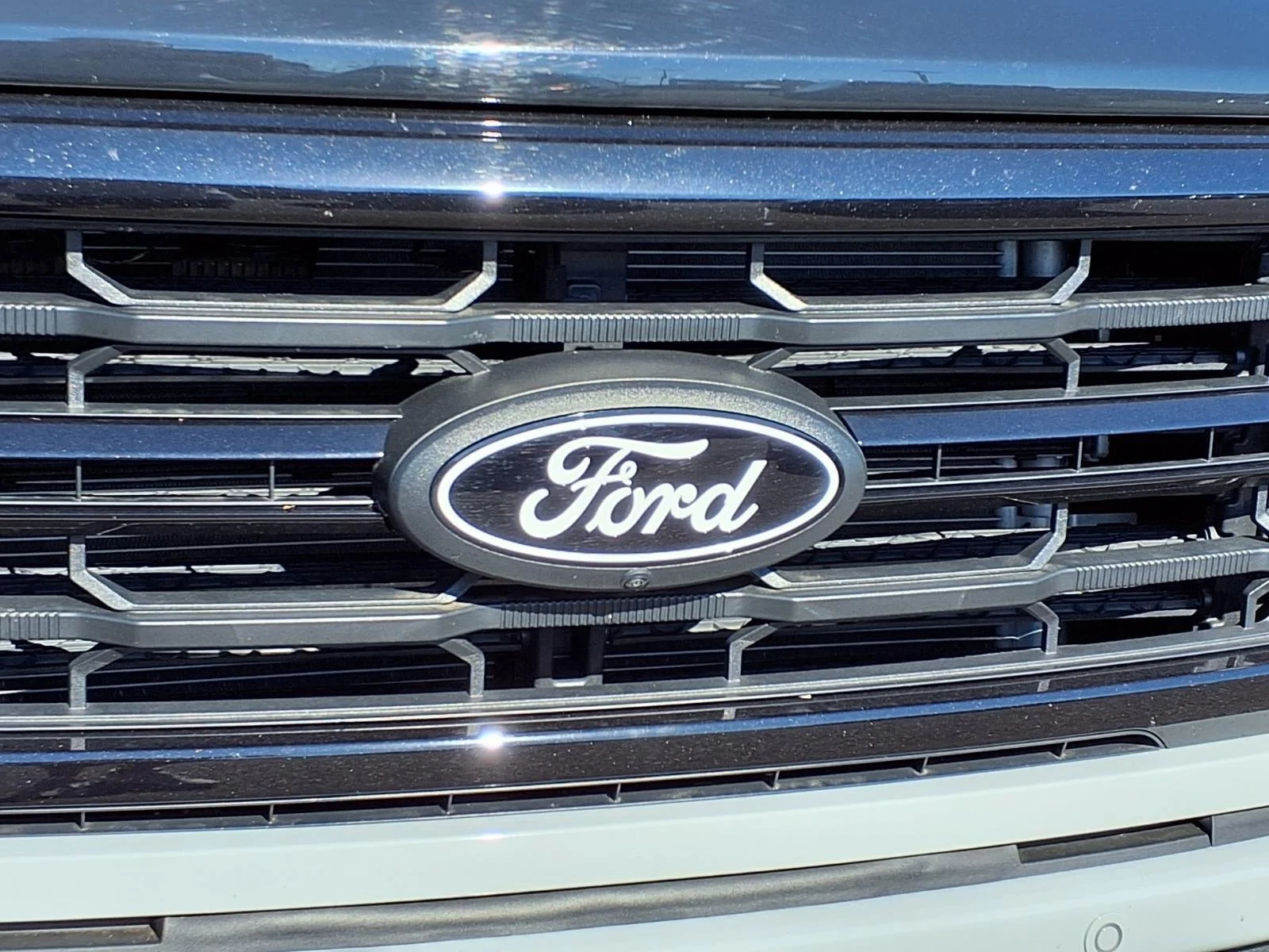 Used 2024 Avalanche Ford XLT image 15