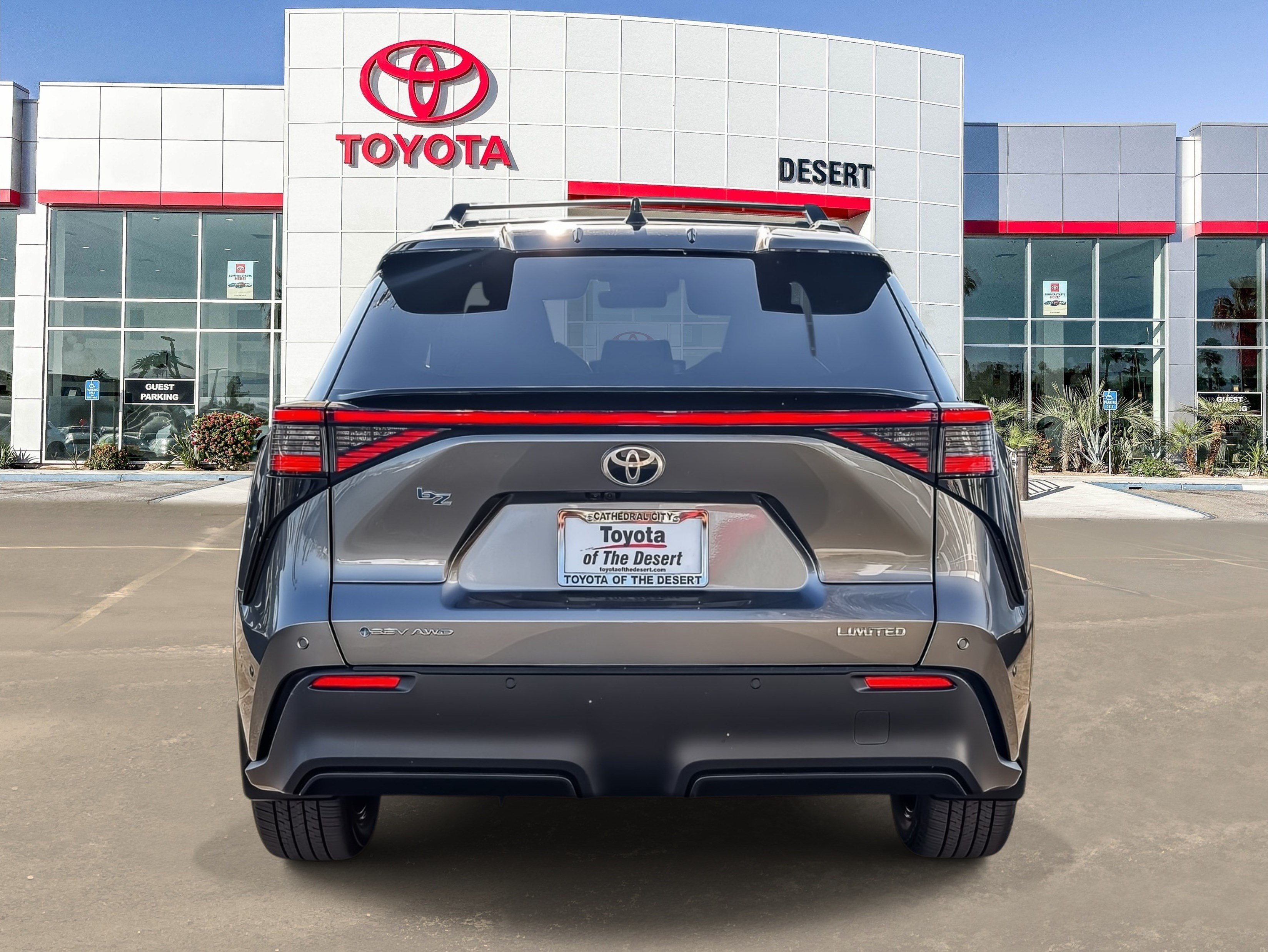 New 2026 Heavy Metal with Midnight Black Metallic roof <sup>1</sup> Toyota  Limited image 5