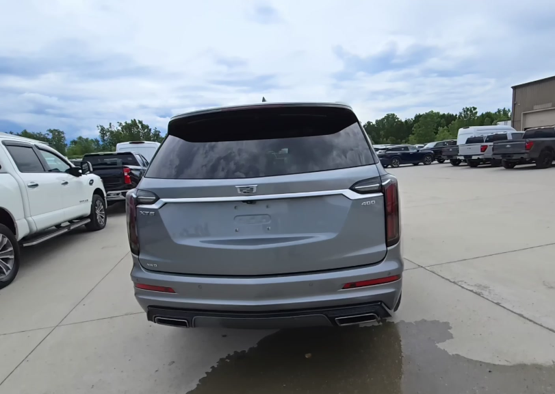 Used 2024 Silver Cadillac Sport image 4