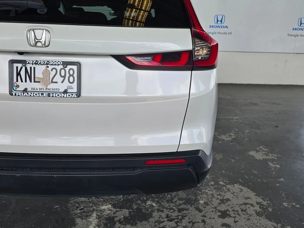 Used 2025 White Honda LX image 27