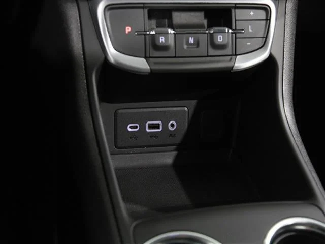 2024 GMC Terrain SLE - Photo 13