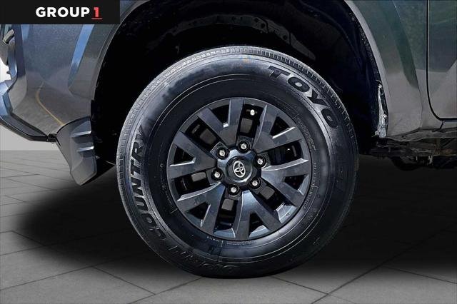 Certified Used 2023 MAGNETIC GRAY MET. Toyota  image 11