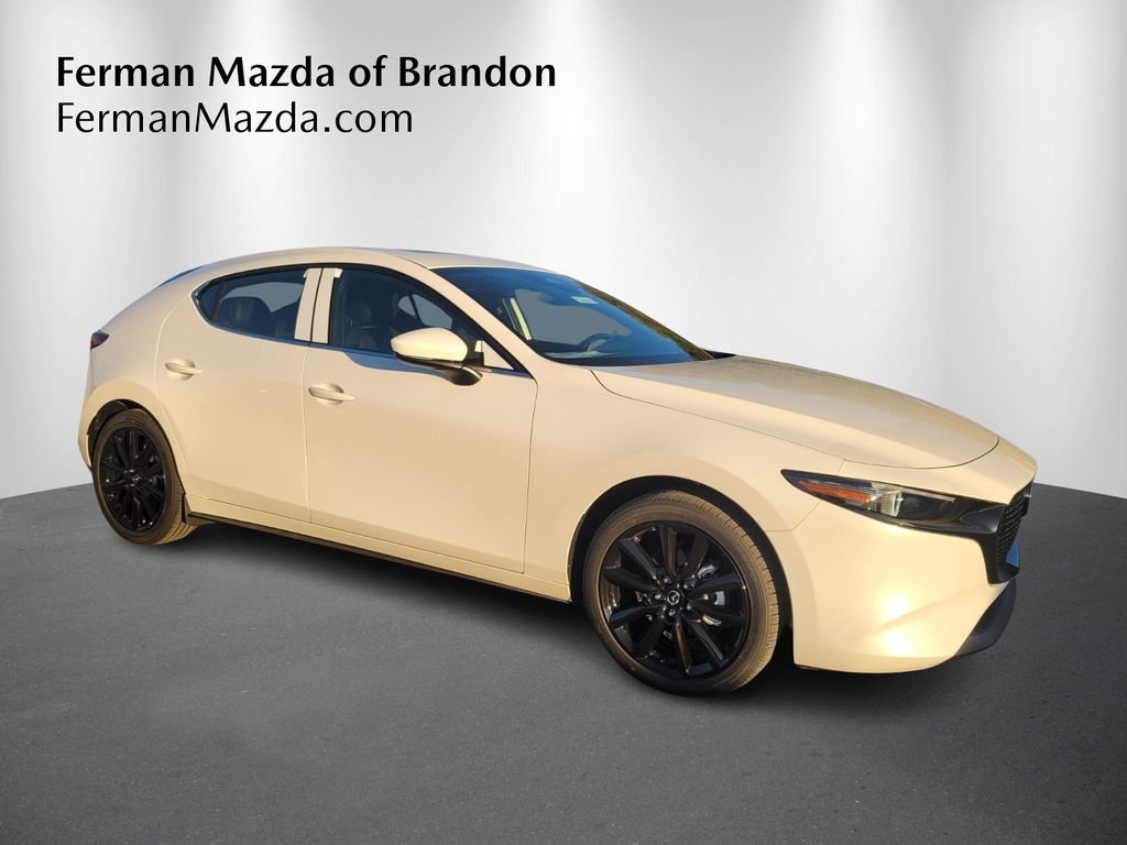 2026 Mazda CX-3 Premium MT 5-Door SKYACTIV's photo