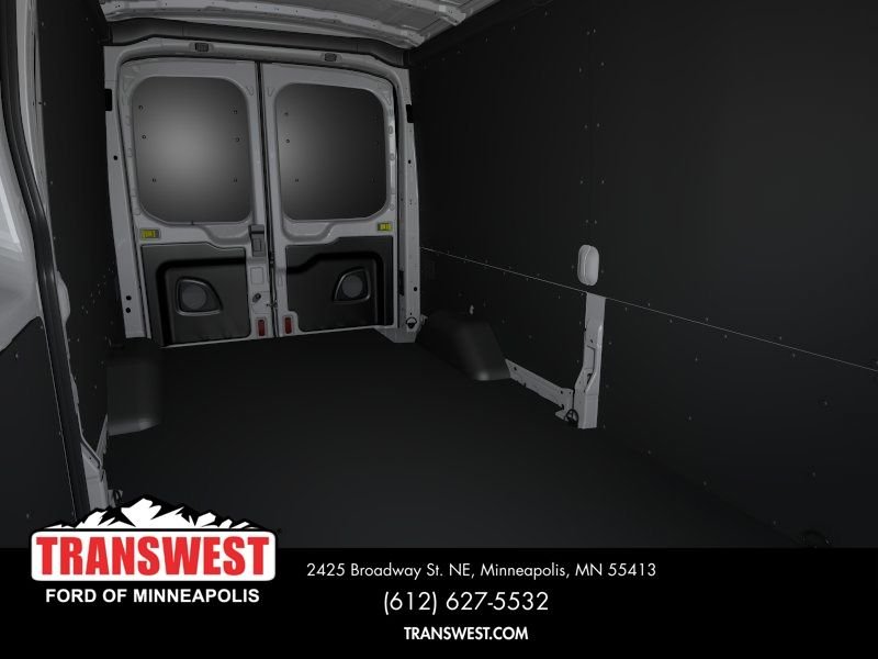 2025 Ford E-Transit Cargo Van Base - Photo 11
