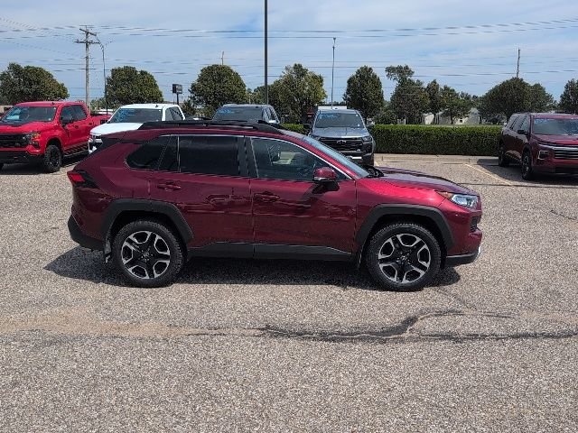 Used 2020 Pearl Toyota Adventure image 16