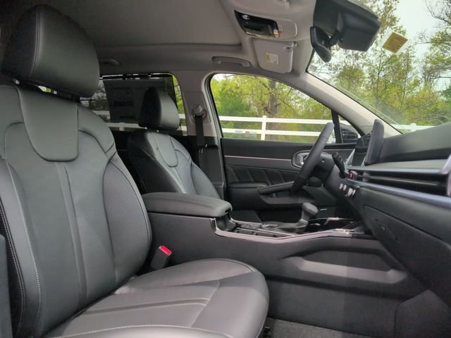 New 2026 Wolf Gray Kia X-Line SX AWD image 28