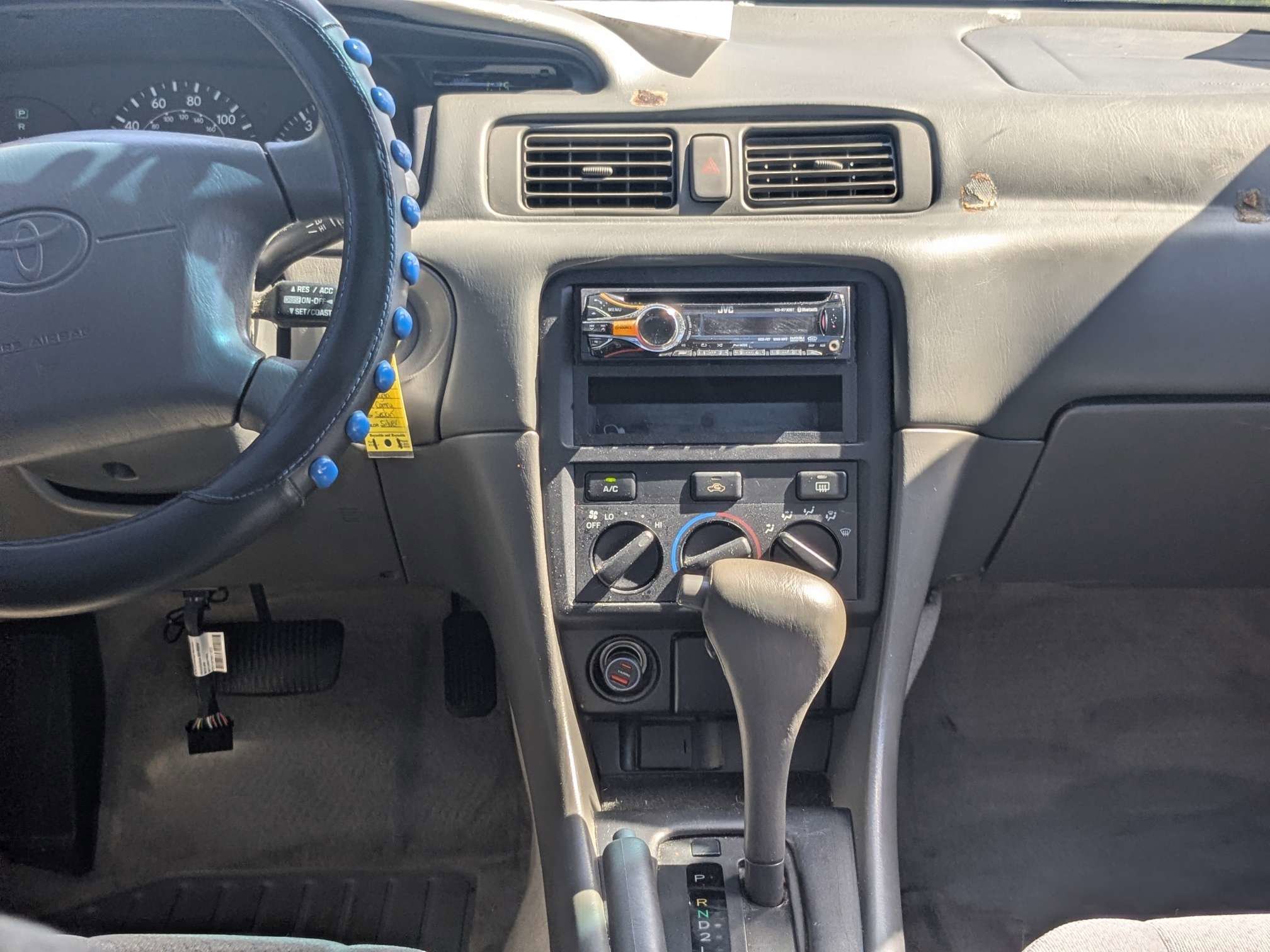 Used 2000  Toyota  image 18