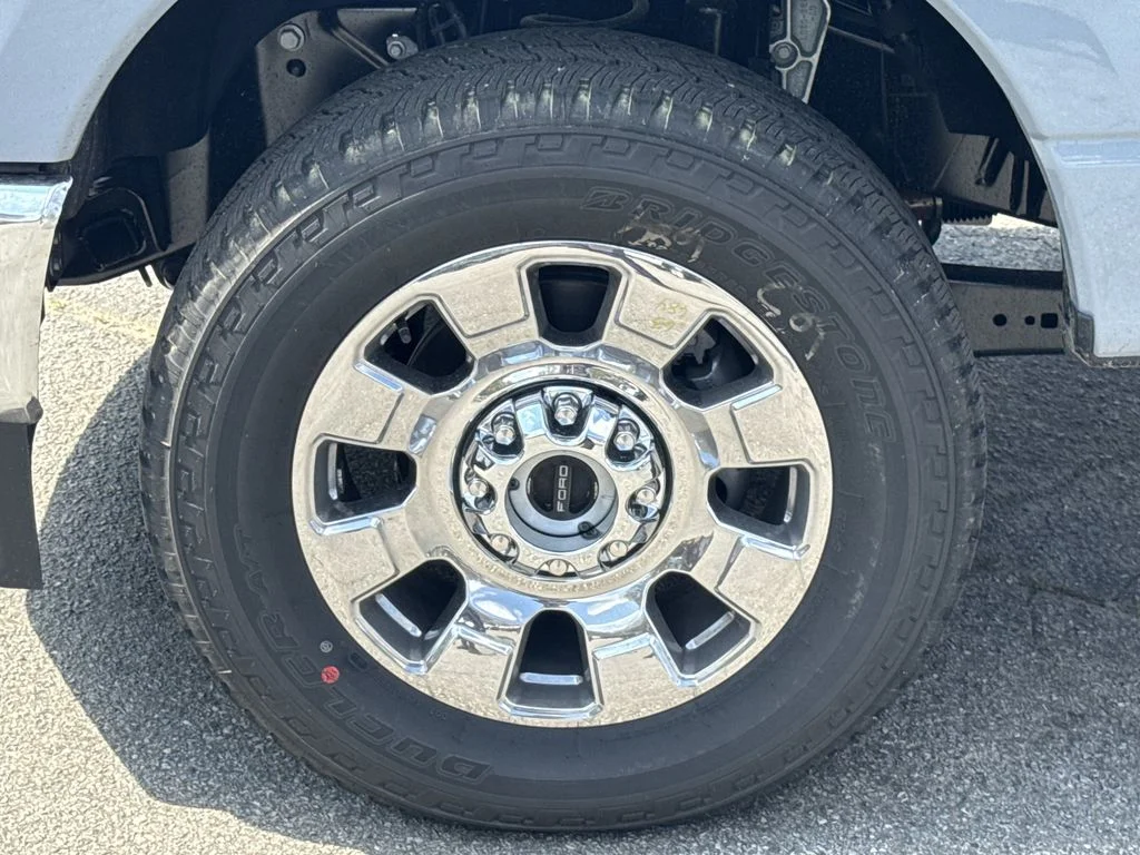 New 2026 Gray Ford King Ranch image 11