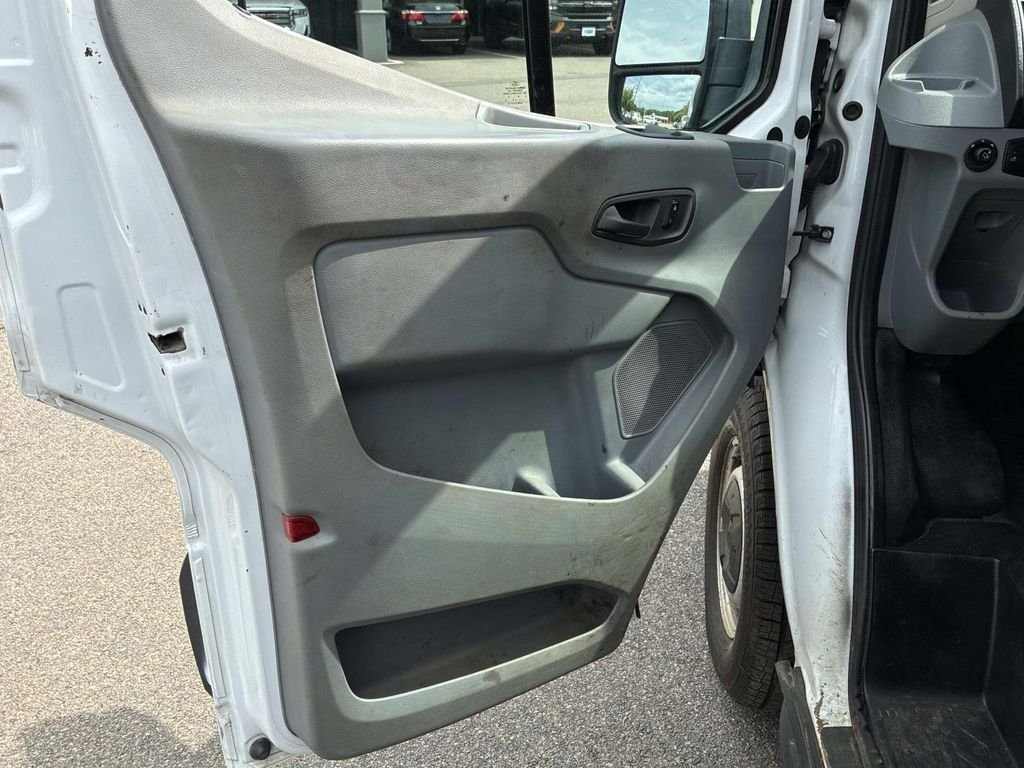 Used 2017 White Ford Base image 18