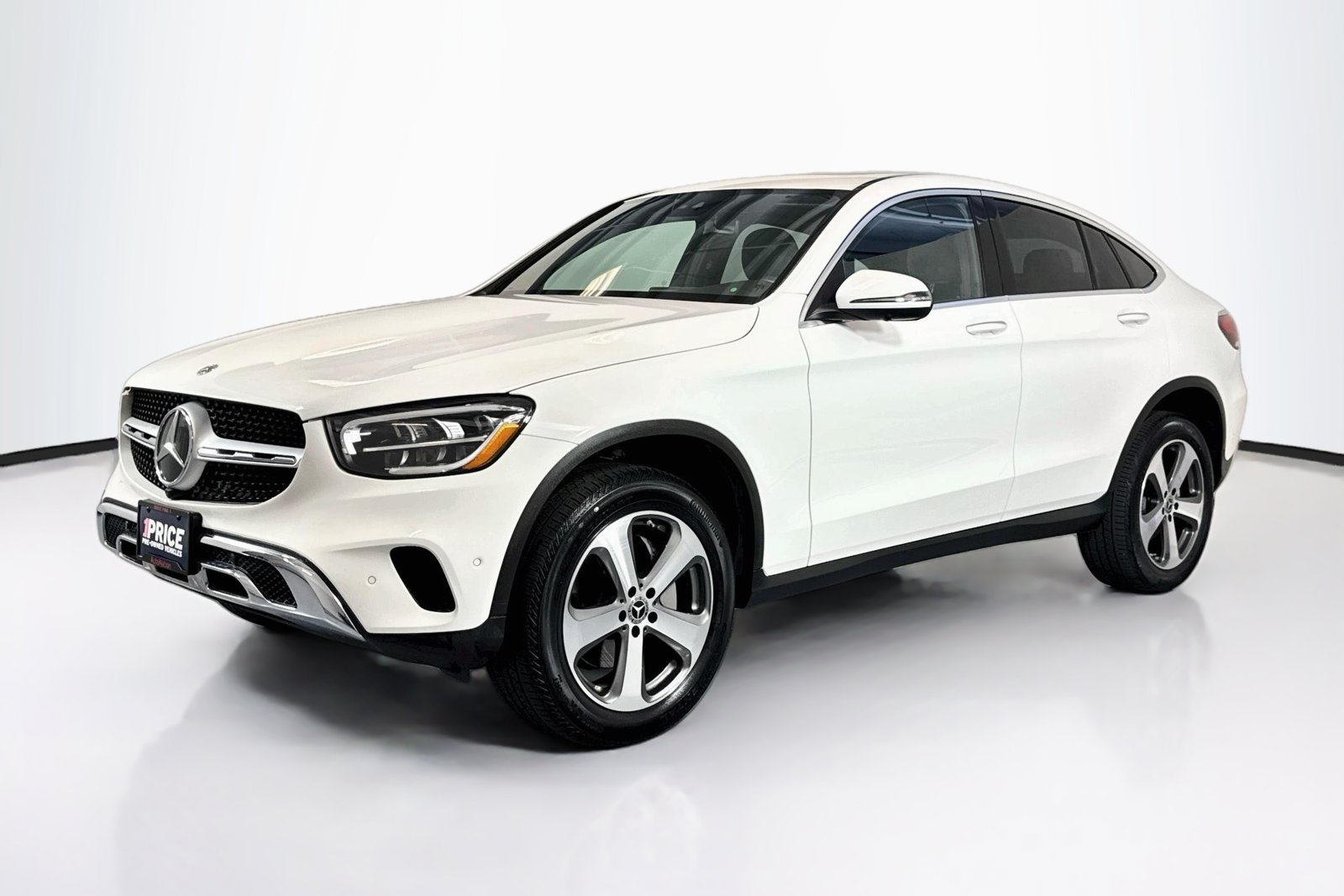 Certified Used 2023 Polar White Mercedes-Benz GLC 300 image 1