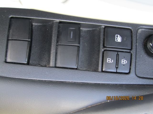 Certified Used 2022 Classic Silver Metallic Toyota SE image 17