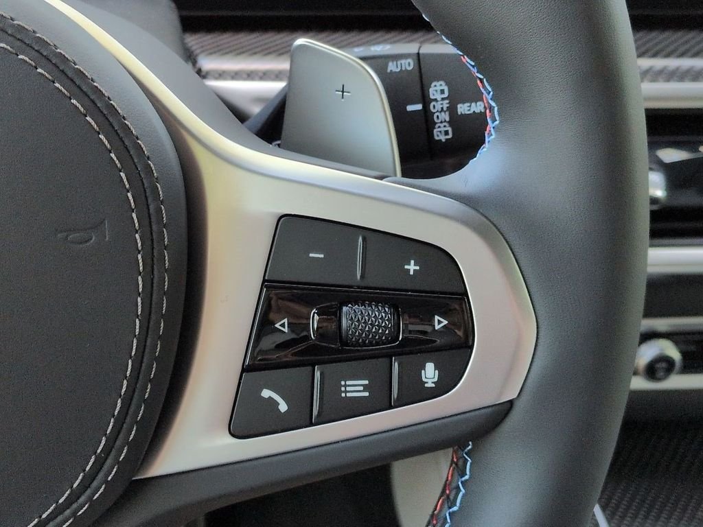 New 2026 Black Sapphire Metallic BMW M60i image 27