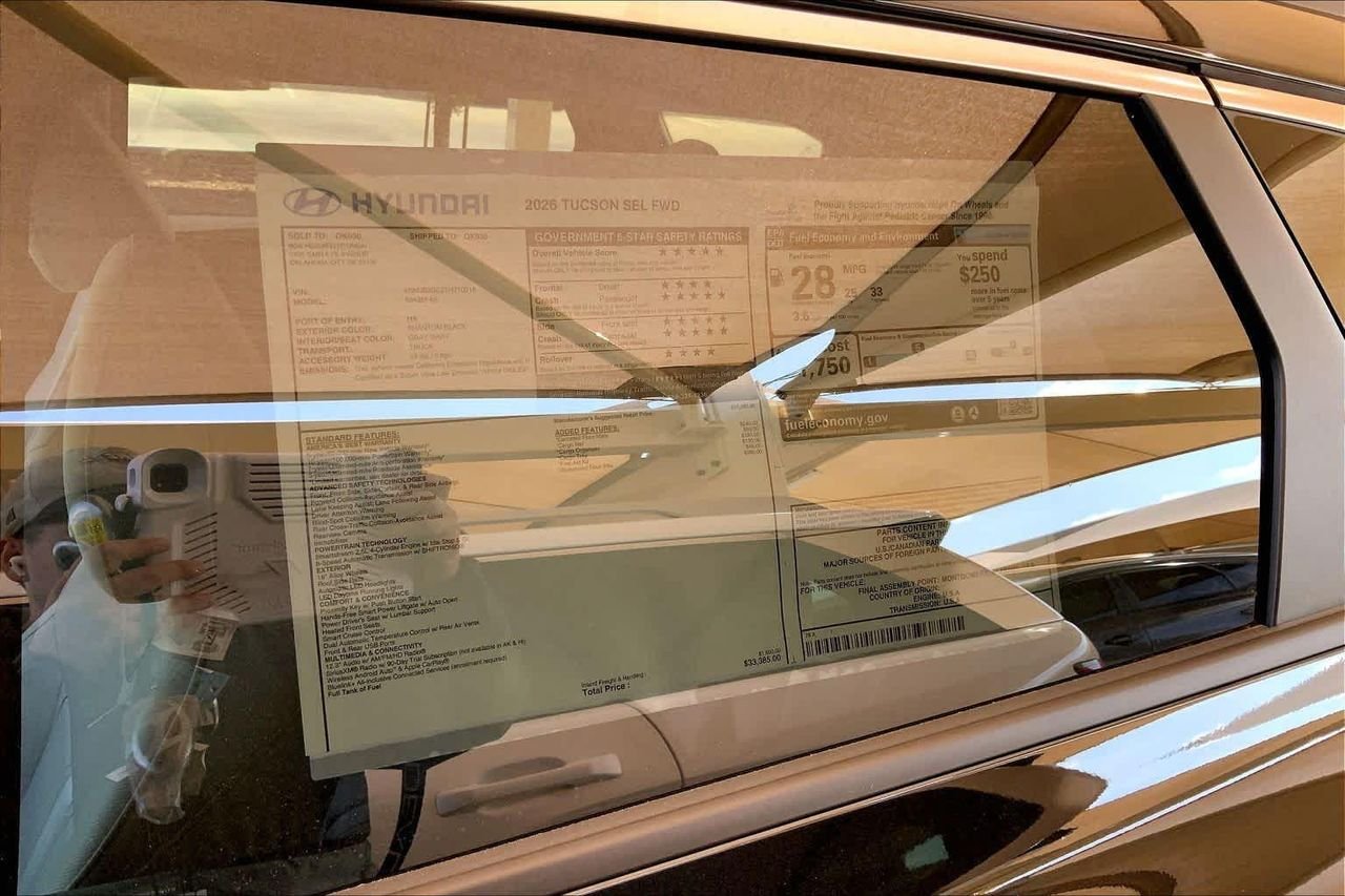 New 2026 Phantom Black Hyundai SEL FWD image 18