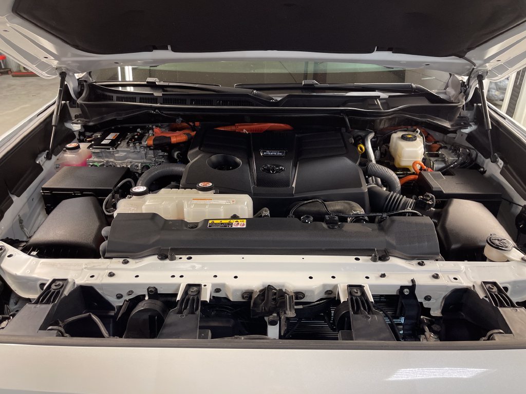 Used 2024 Beige Toyota Limited image 9