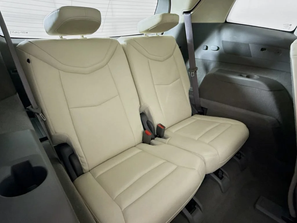 Used 2023 Wilder Metallic Cadillac Premium Luxury image 29