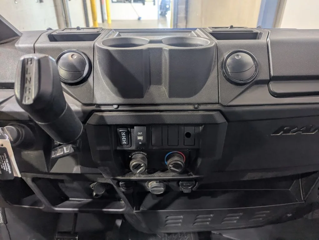 Used 2023 BLUE Polaris Premium image 8