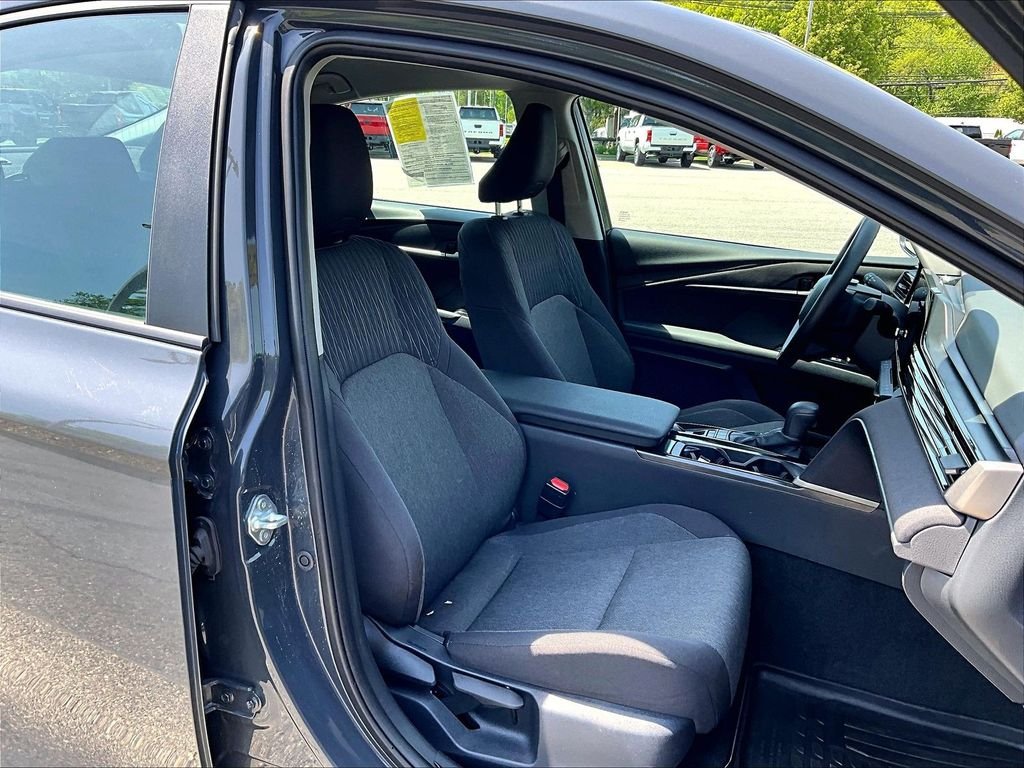 Used 2025 Gray Toyota LE image 11