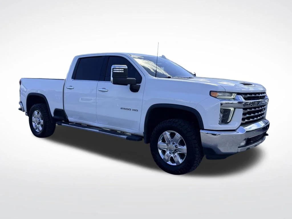 Used 2021 White Chevrolet LTZ image 9