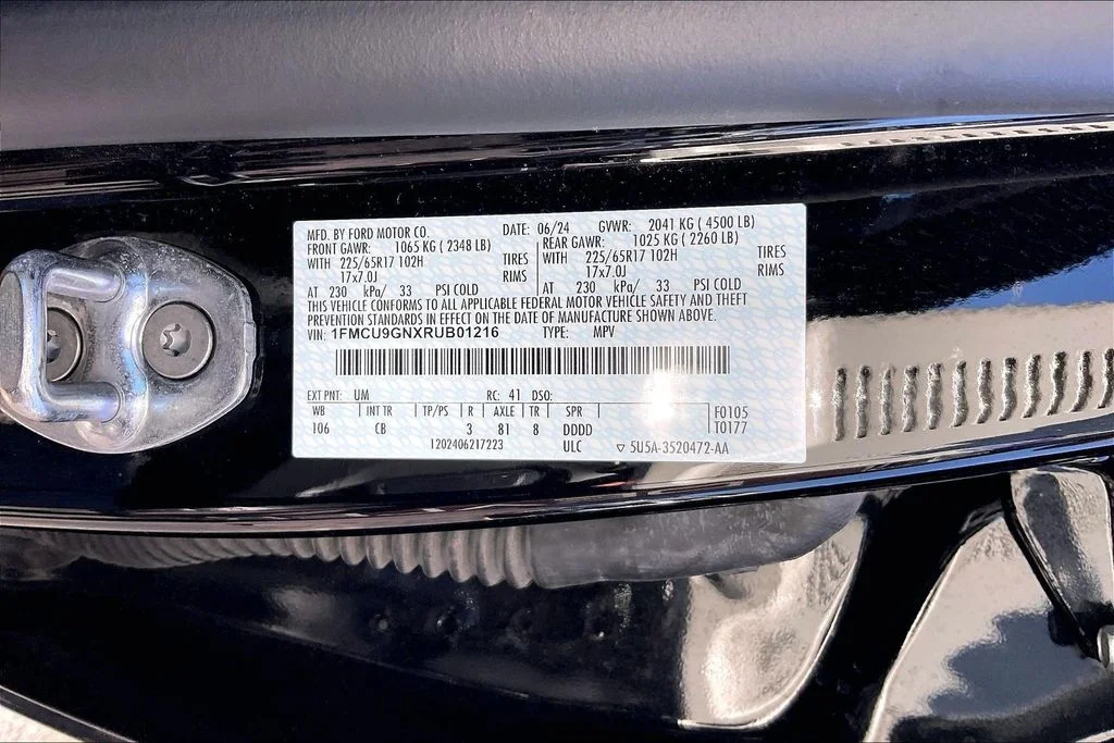 Used 2024 Black Metallic Ford Active image 34