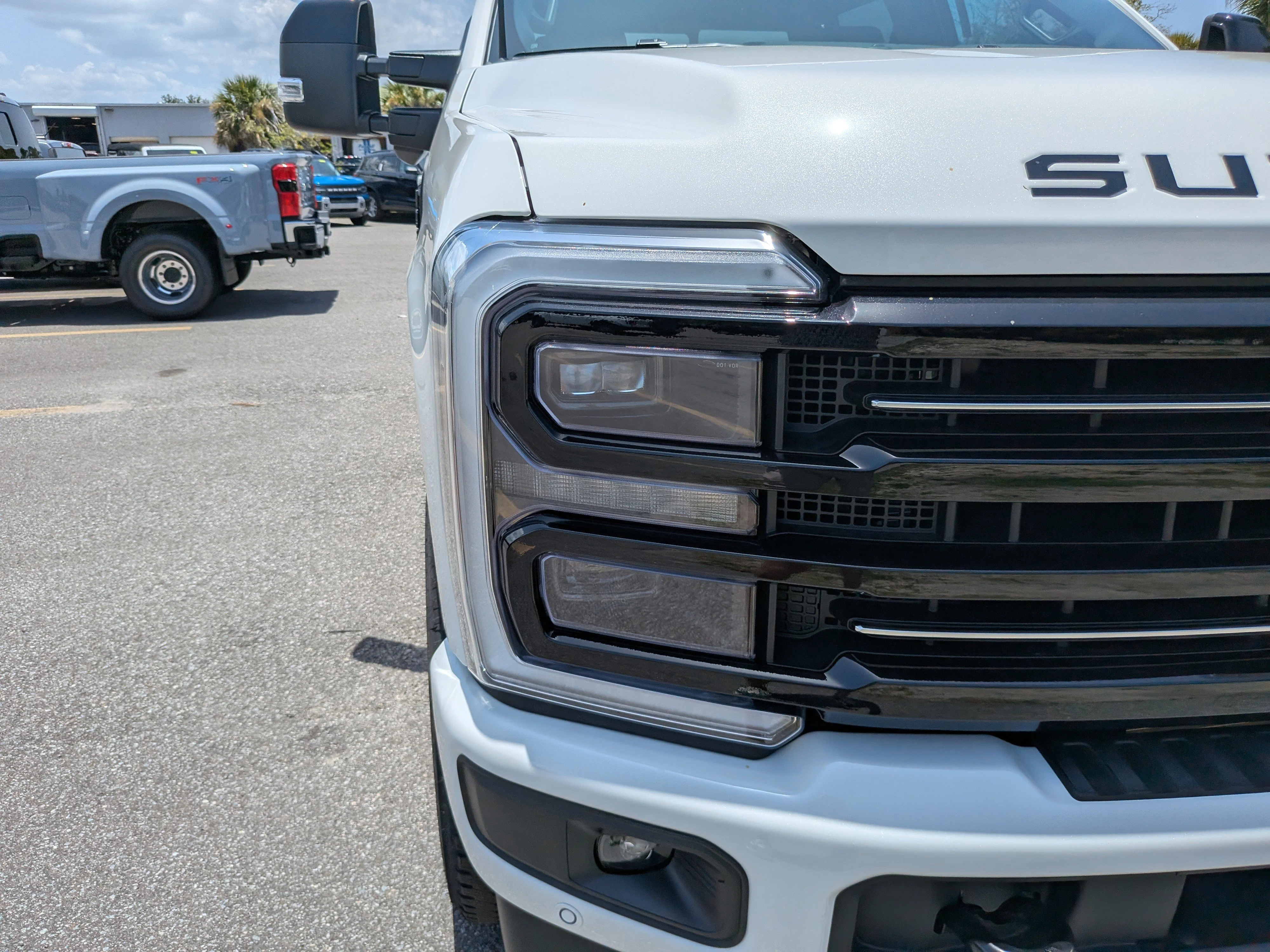 New 2026 Star White Metallic Tri-Coat Ford F-250® Platinum® image 9