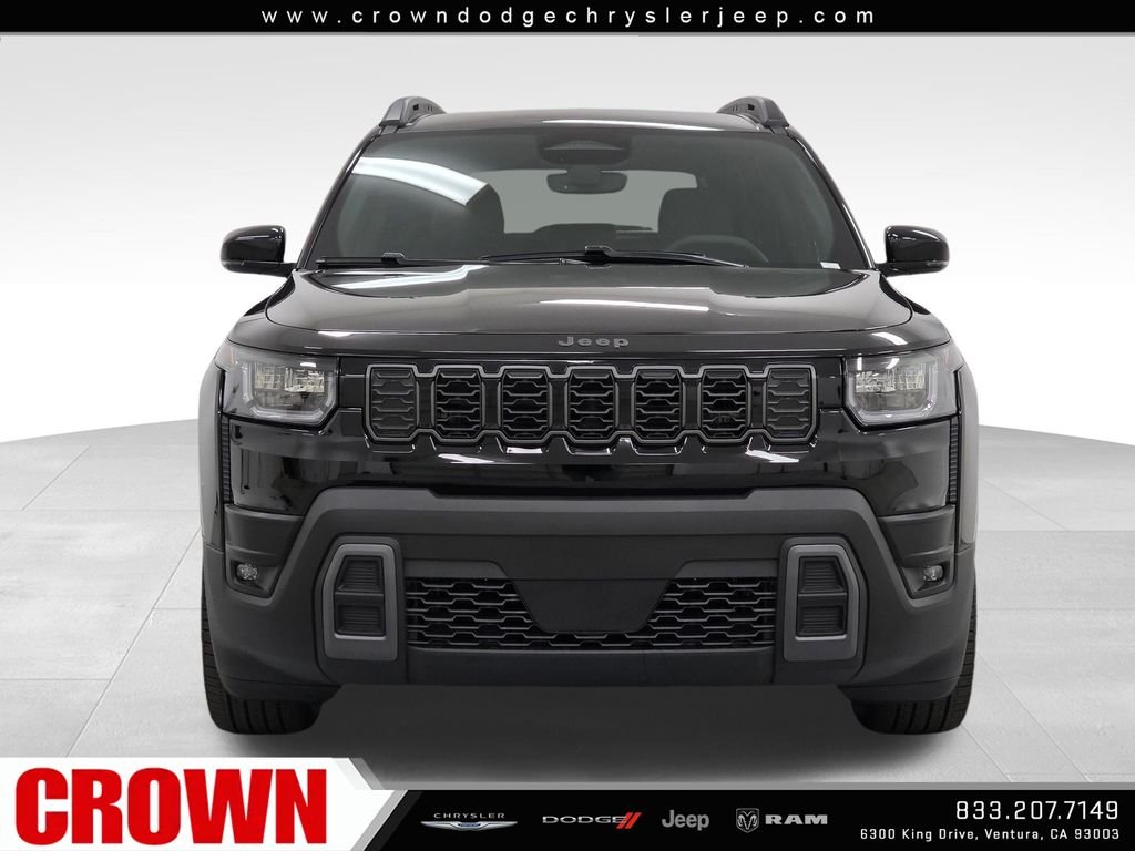 New 2026 Diamond Black Crystal Pearl-Coat Exterior Paint Jeep  image 2