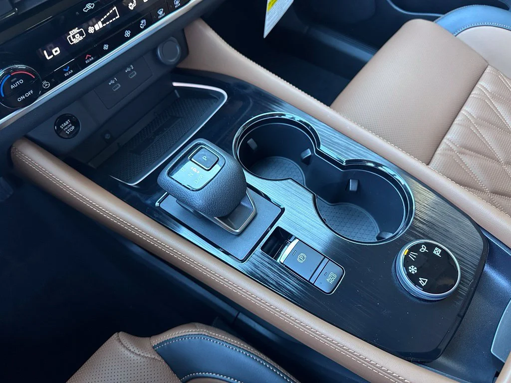 New 2026 Gun Metallic Nissan Platinum image 30