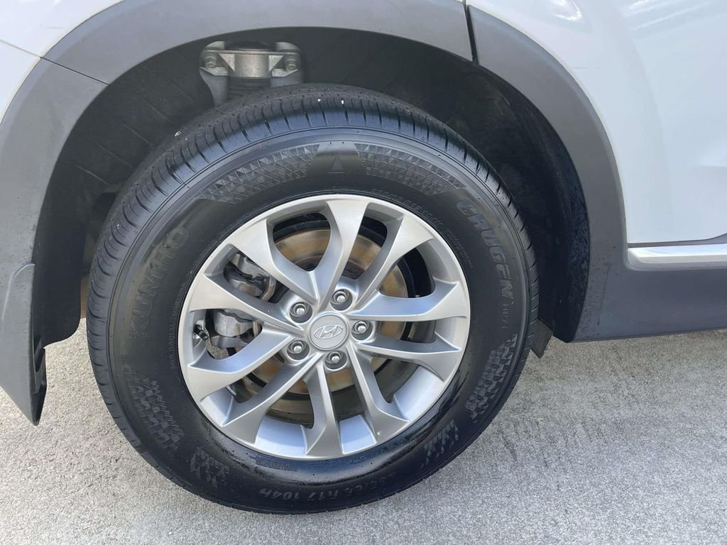 2020 Hyundai Santa Fe SEL - Photo 7