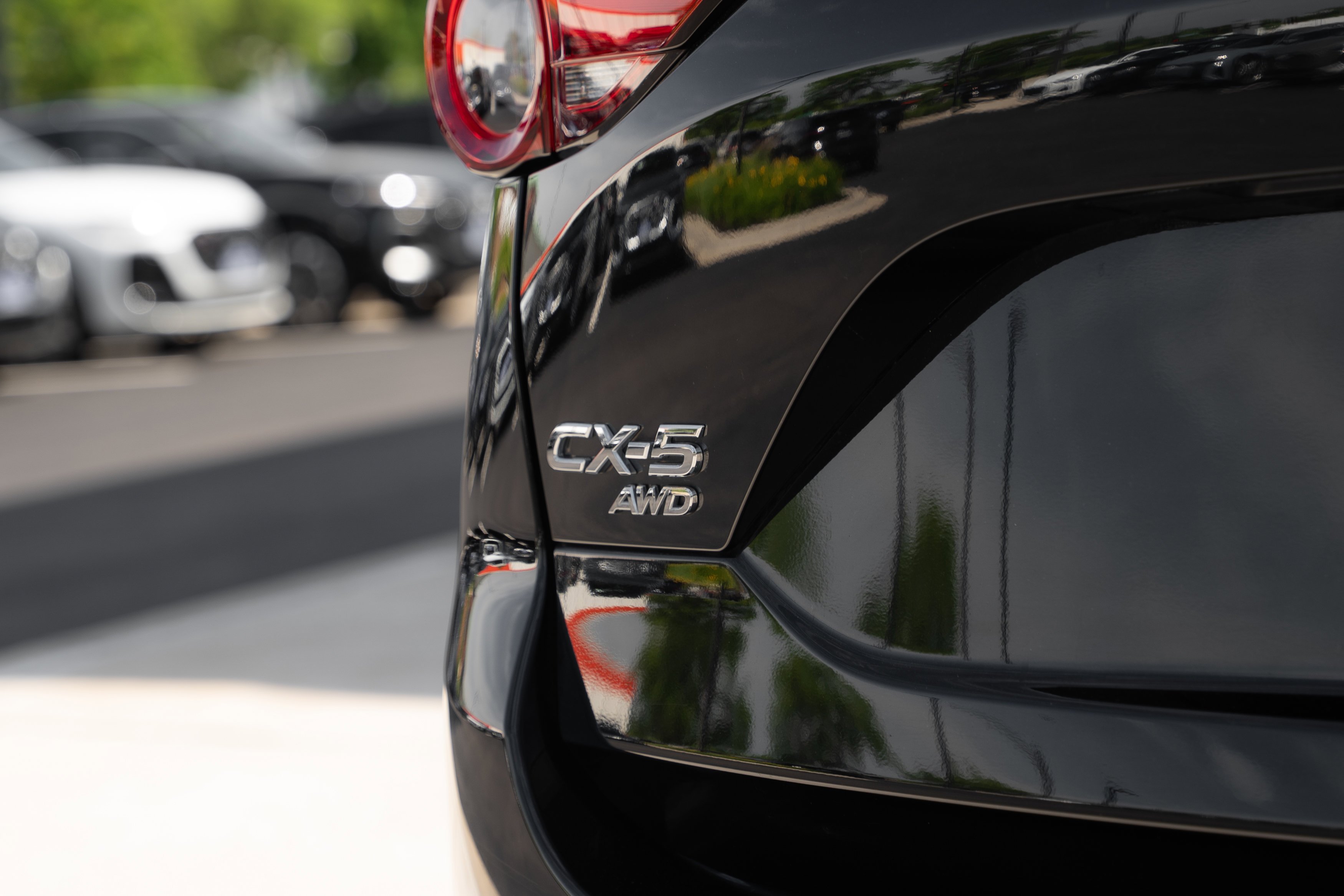 Used 2019 Jet Black Mica Mazda Grand Touring image 27